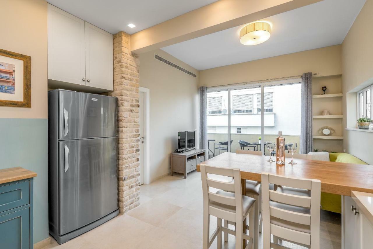 Ben-Gurion Blvd 2Bdr Close To The Beach 텔아비브 외부 사진