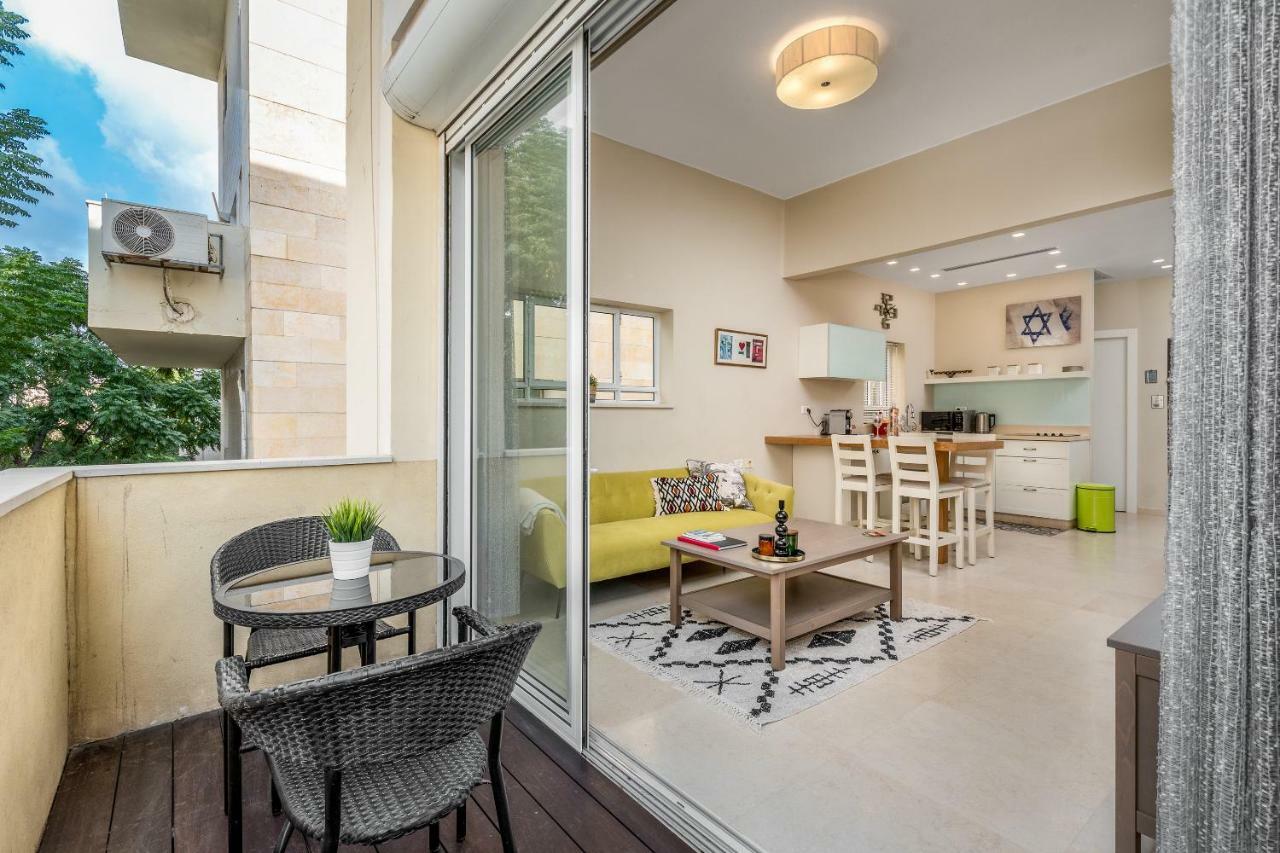 Ben-Gurion Blvd 2Bdr Close To The Beach 텔아비브 외부 사진