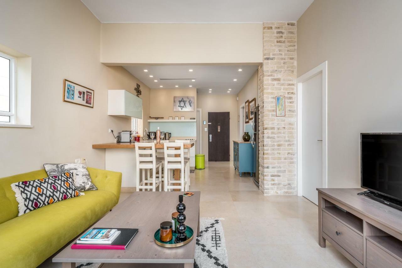 Ben-Gurion Blvd 2Bdr Close To The Beach 텔아비브 외부 사진
