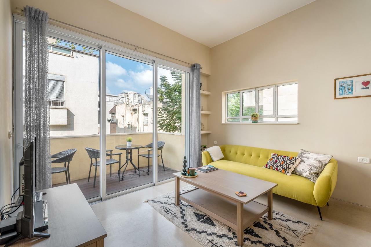 Ben-Gurion Blvd 2Bdr Close To The Beach 텔아비브 외부 사진